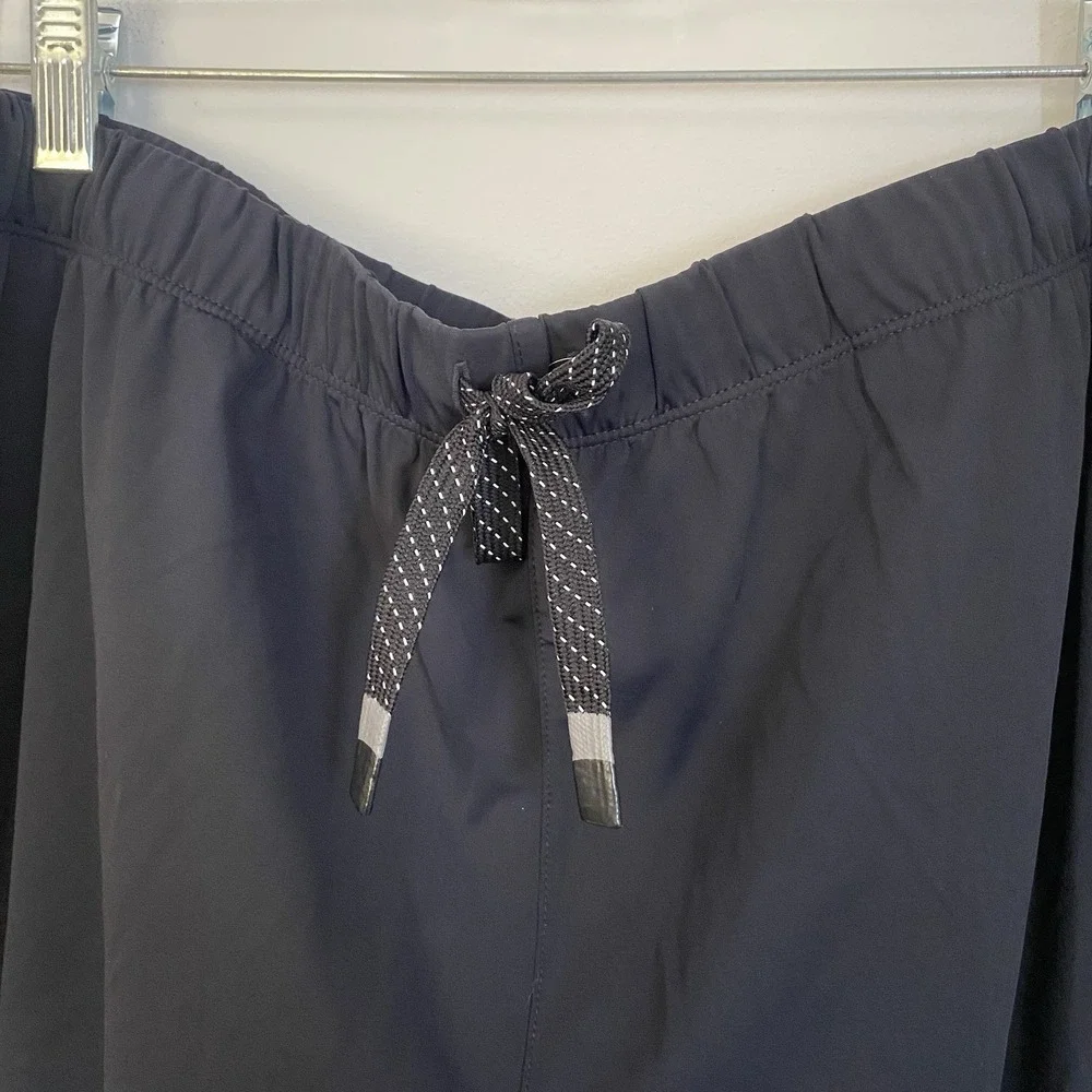 Fabletics The Takeover Pant Men's Size XL Black Joggers Workout Athletic Gym - Picture 4 of 8